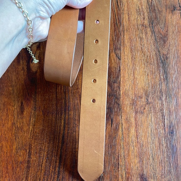 J CREW genuine Italian brown leather belt. - Picture 5 of 6